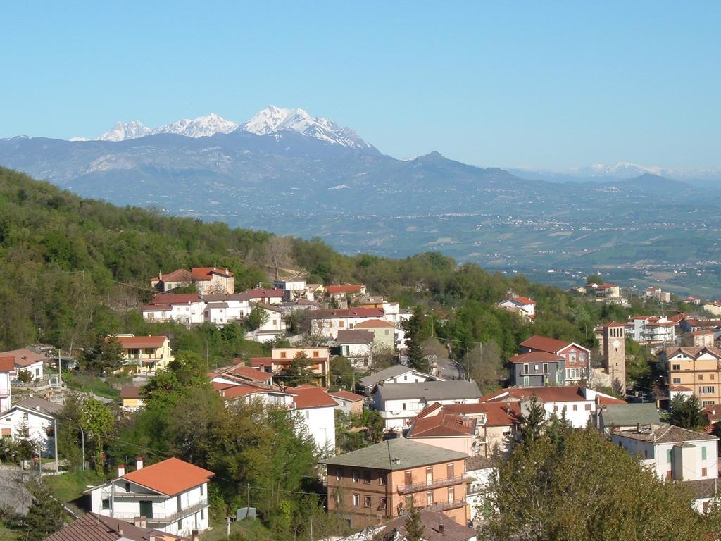 Le Pietre Ricce B&B Roccamontepiano Bagian luar foto