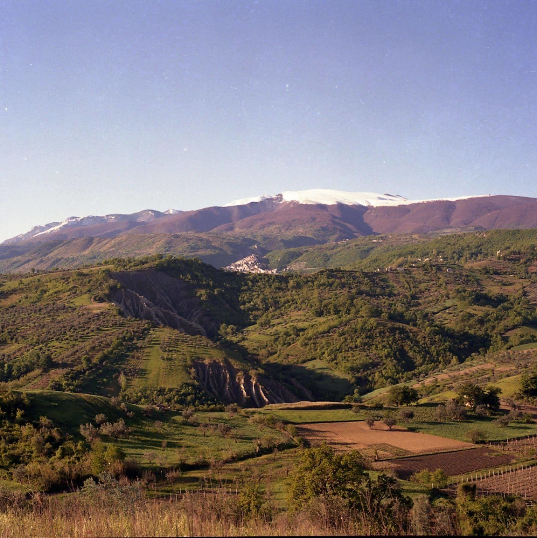 Le Pietre Ricce B&B Roccamontepiano Bagian luar foto