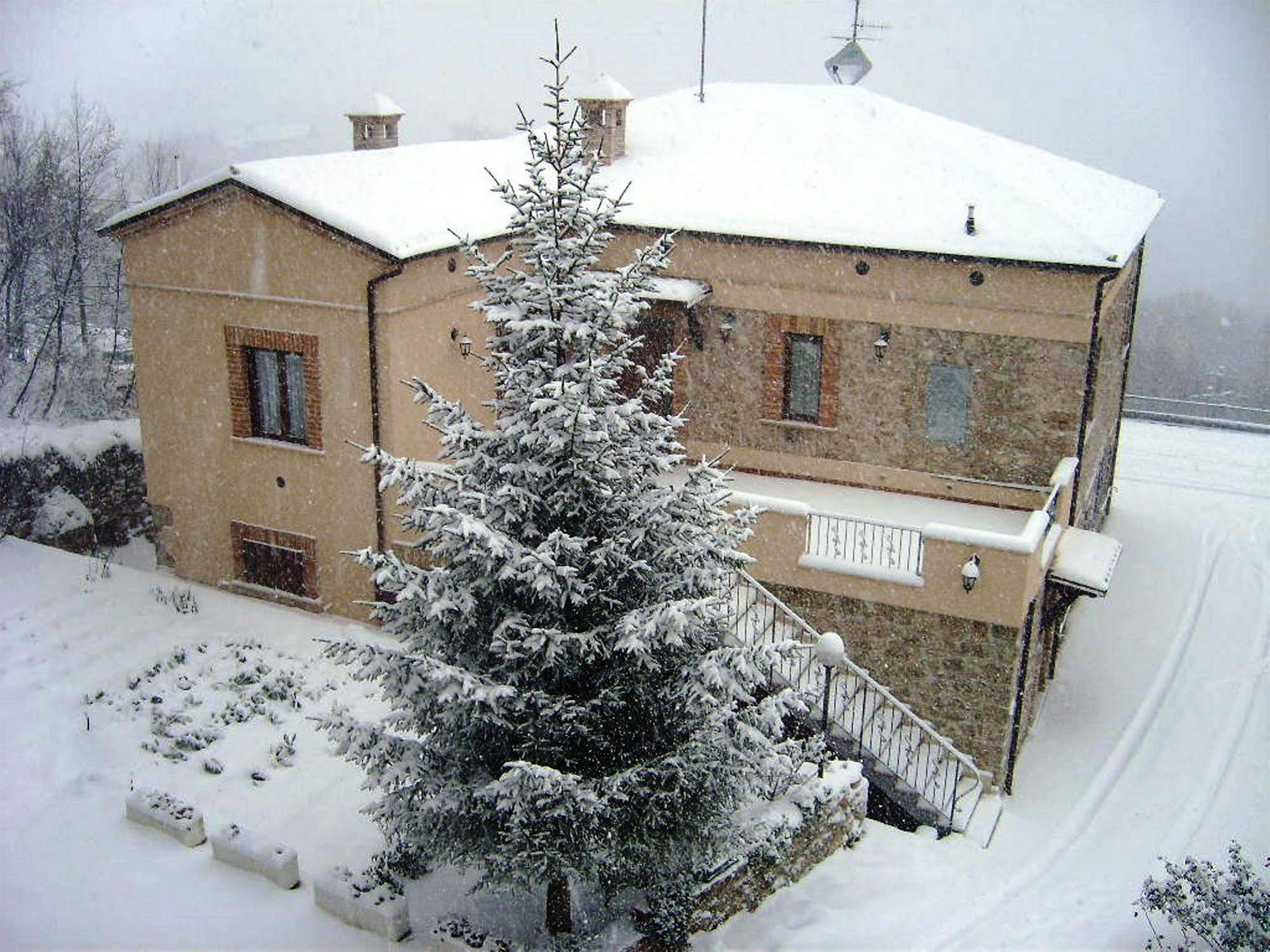 Le Pietre Ricce B&B Roccamontepiano Bagian luar foto